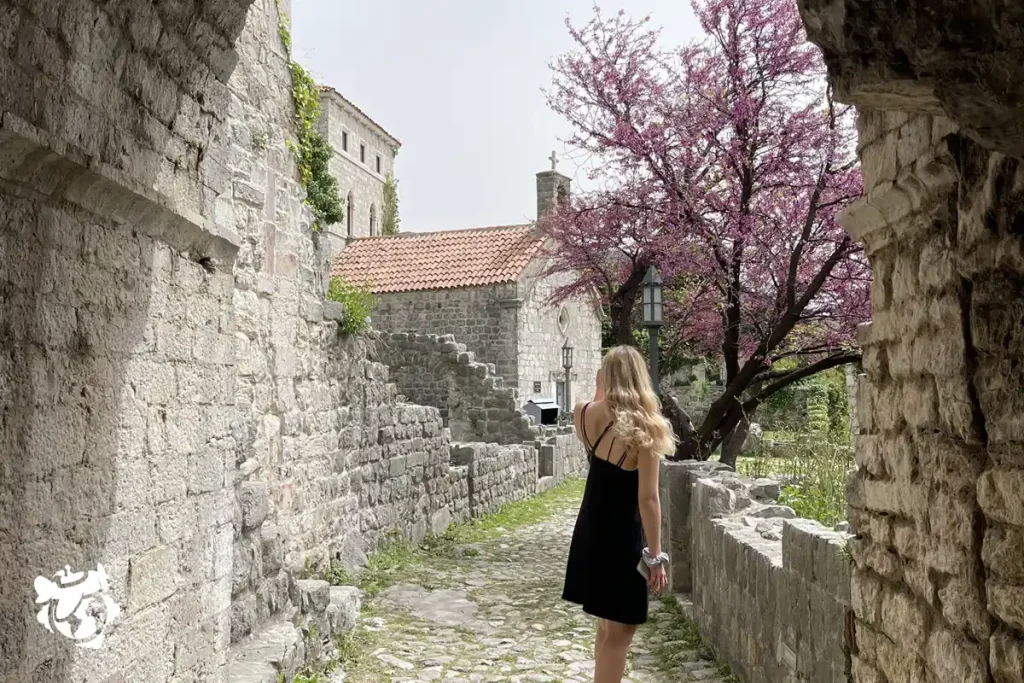 Ruinas de Stari Grad Bar en Montenegro